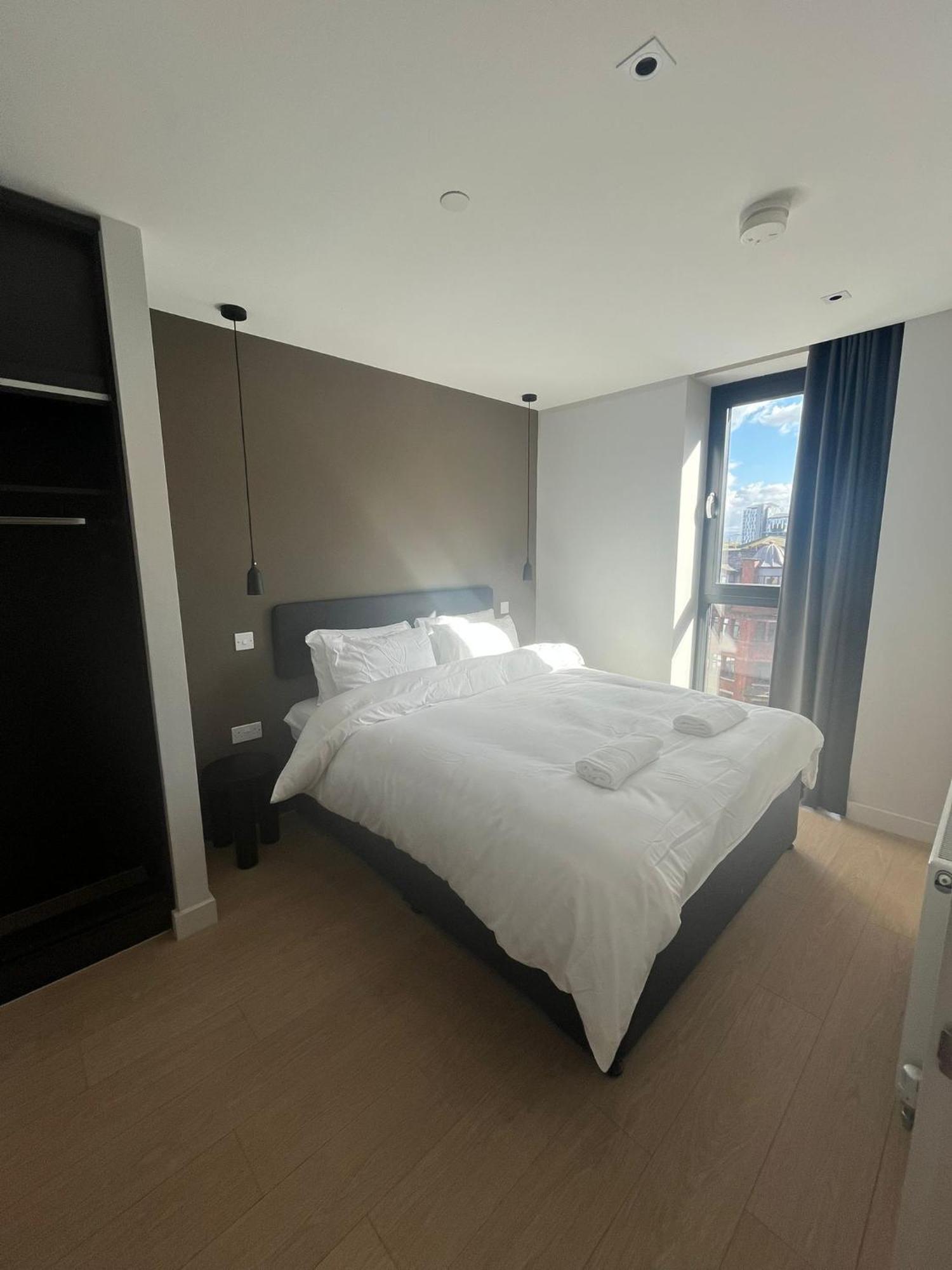Luxury 2 Bedroom Apartment Manchester Exterior photo